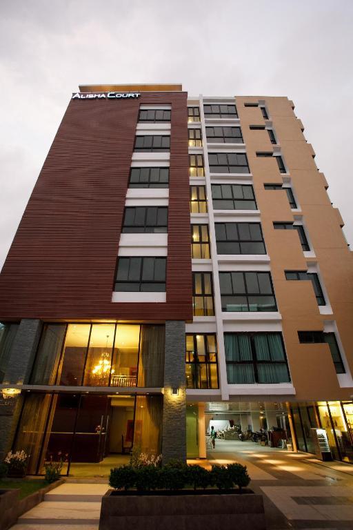 Alisha Court Hotel & Residence Bangkok Exterior foto